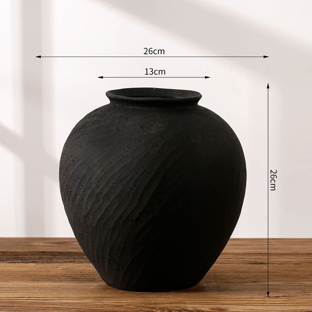 Elegant and Timeless Decorative Vase | Kelmera