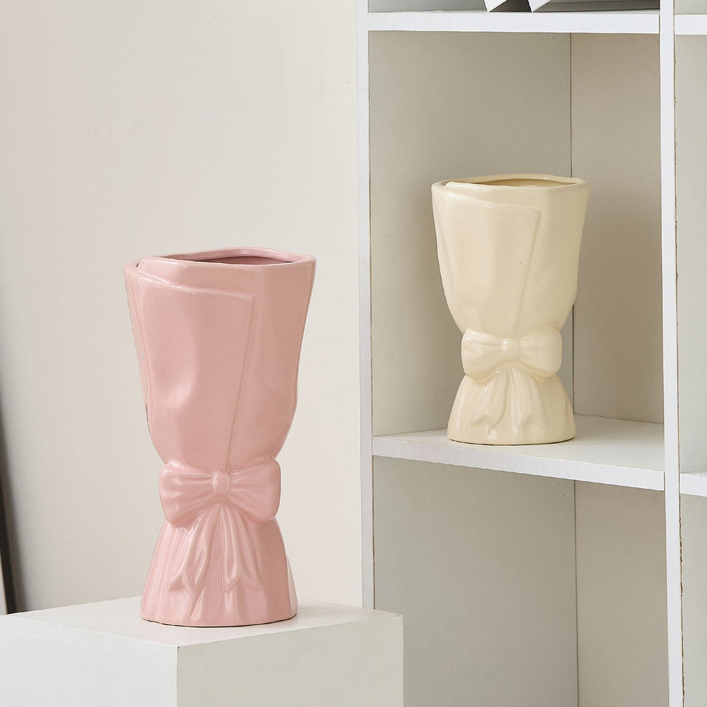 Elegant Ceramic Flower Vase Pink White | Kelmera