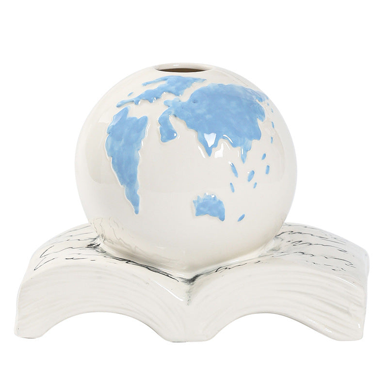 Elegant Ceramic Globe Bank | Kelmera