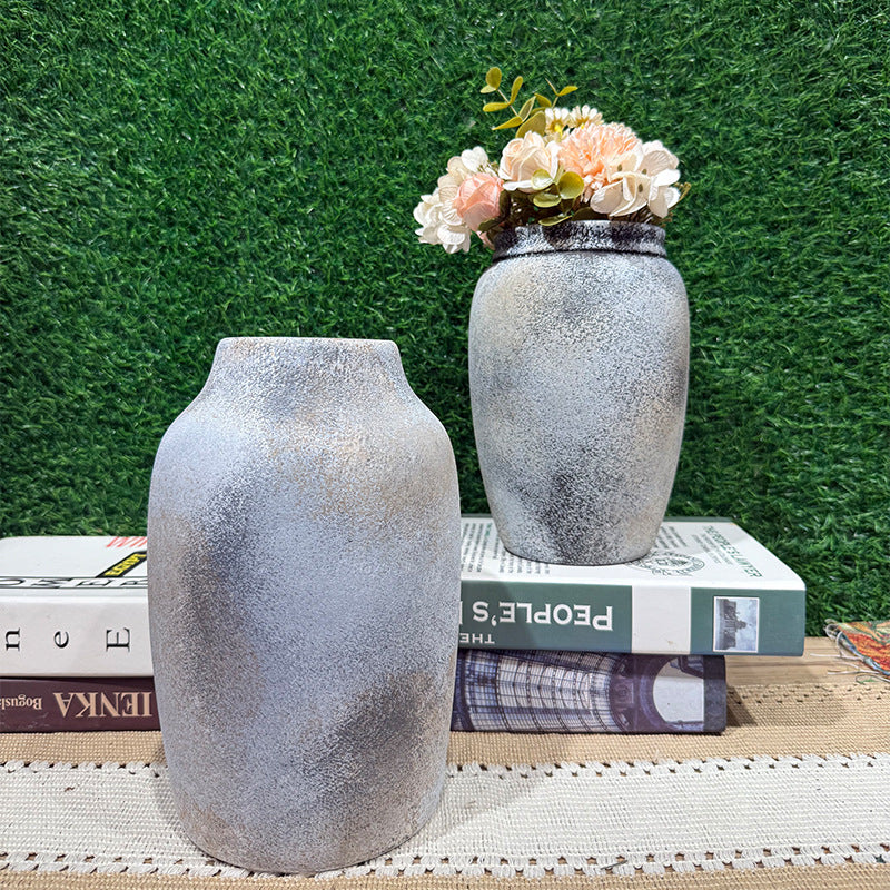 Elegant Ceramic Vase Antique White | Kelmera