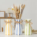 Elegant Ceramic Vase in Vintage Style | Kelmera