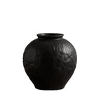Elegant Ceramic Vase with Texture | Kelmera