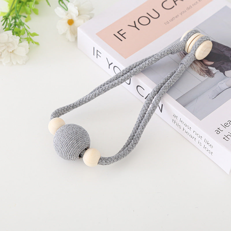 Elegant Curtain Holder | Kelmera