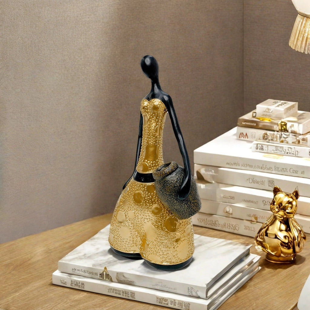 Elegant Dancing Figure | Kelmera