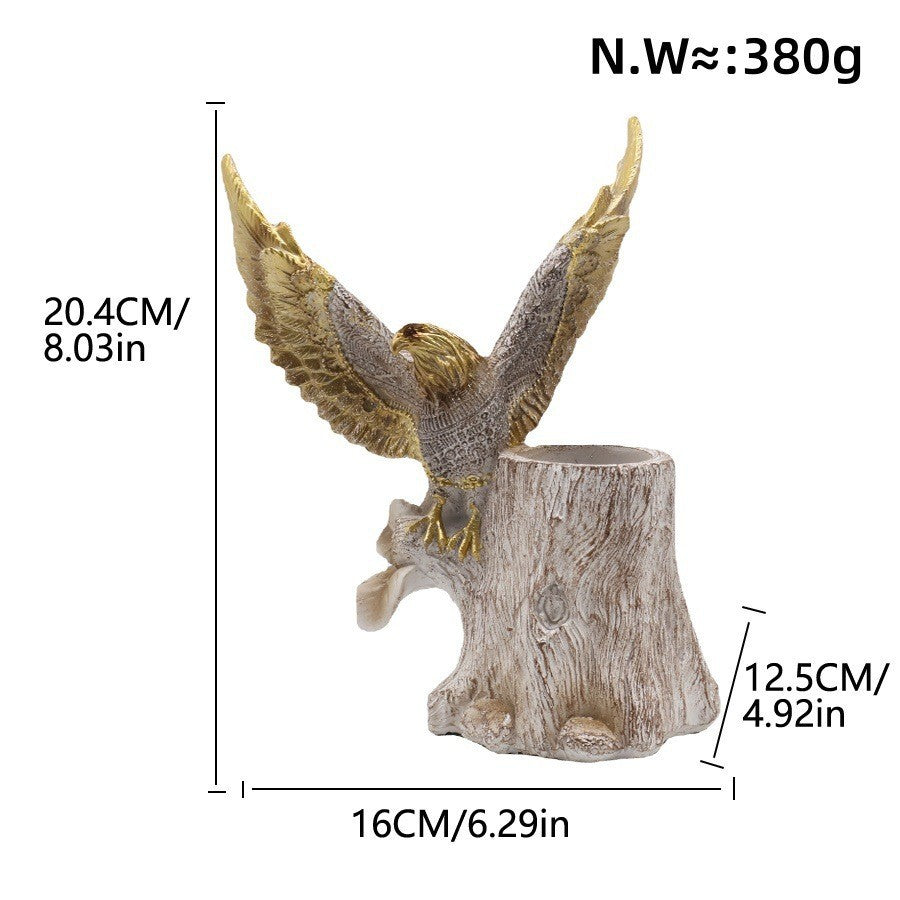 Elegant Garden Figure with Eagle on Tree Trunk | Kelmera