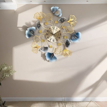 Elegant Ginkgo Leaf Decorative Wall Clock | Kelmera
