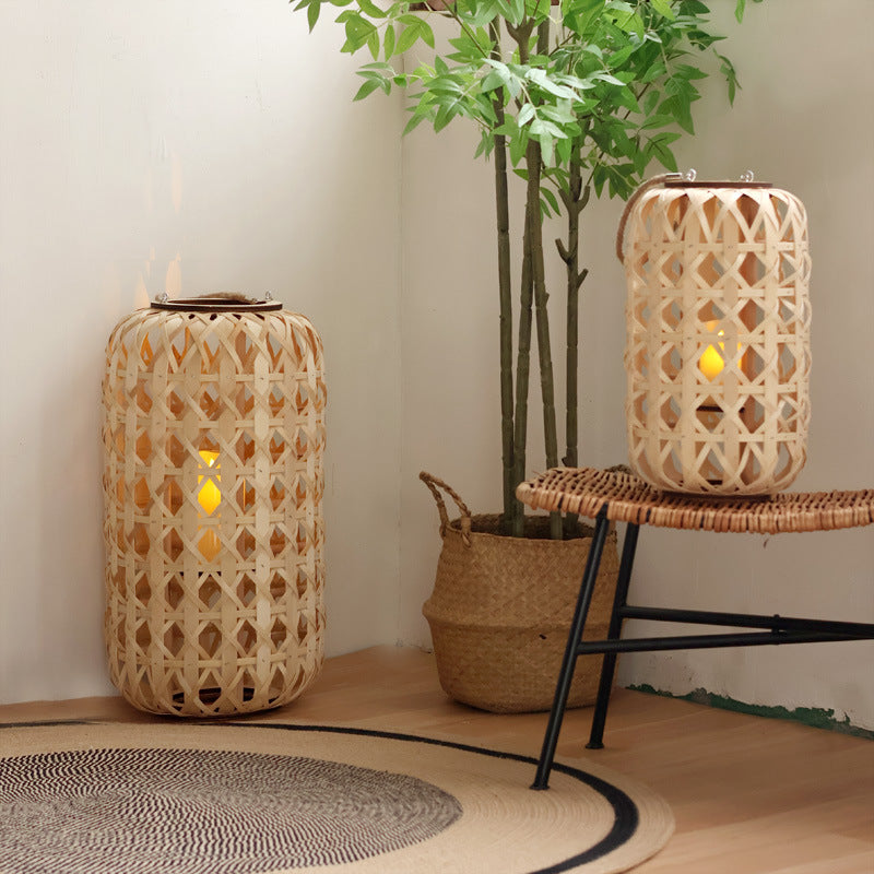 Elegant Lantern made of Handwoven Natural Material | Kelmera