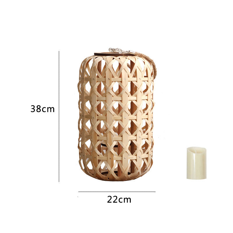 Elegant Lantern made of Handwoven Natural Material | Kelmera