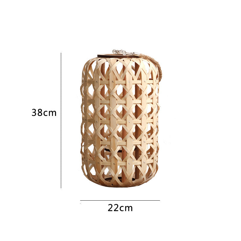 Elegant Lantern made of Handwoven Natural Material | Kelmera