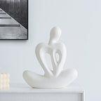 Elegant Love Sculpture | Kelmera