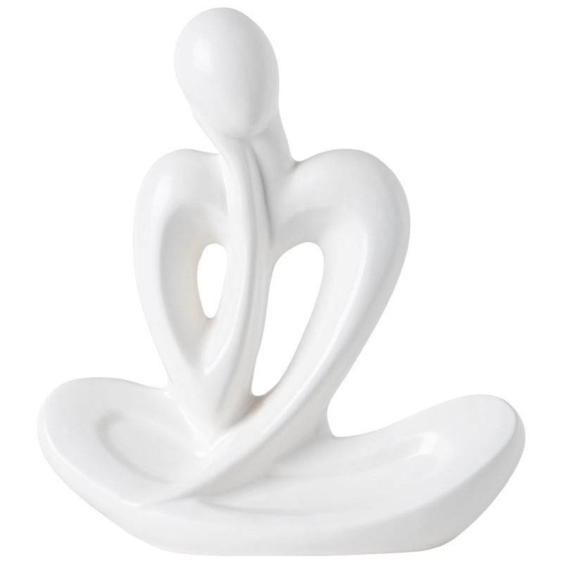 Elegant Love Sculpture | Kelmera