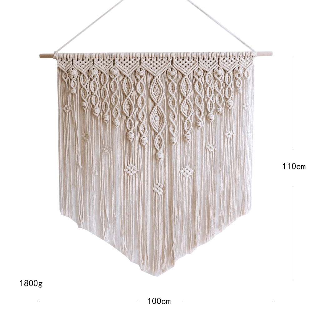 Elegant Macrame Wall Hanging with Artistic Design | Kelmera