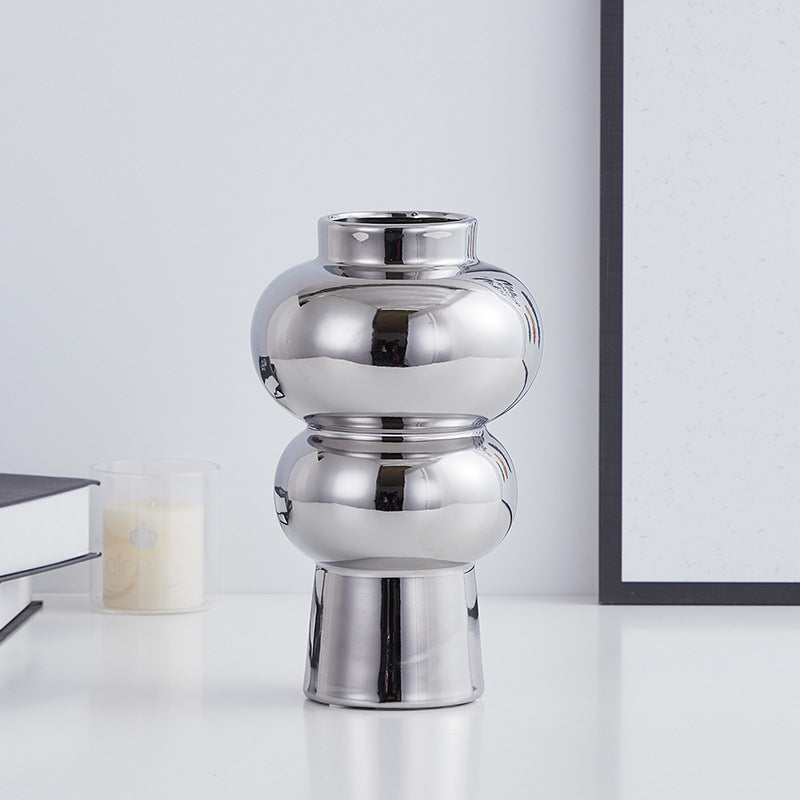 Elegant Modern Ceramic Vase | Kelmera