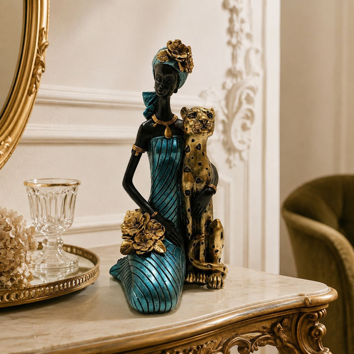 Elegant Sculpture with Leopard | Kelmera