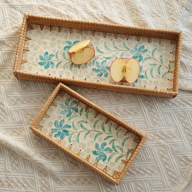 Elegant Serving Platter made of Natural Materials | Kelmera