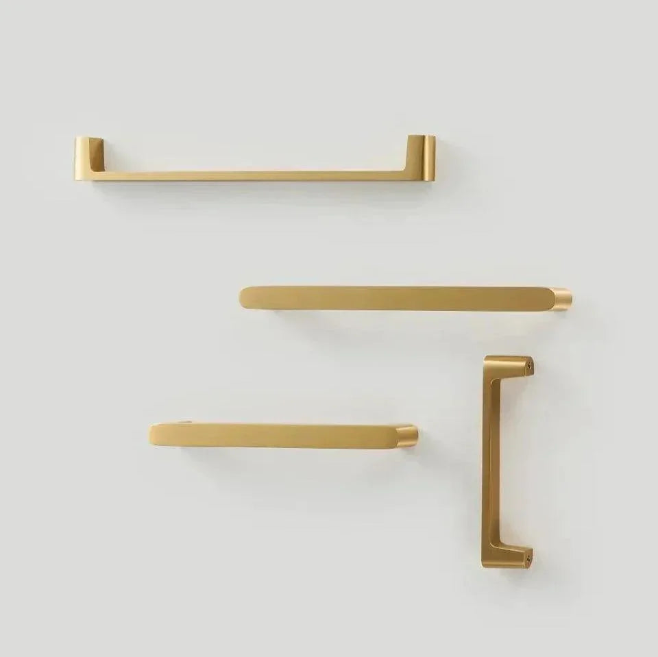 Elstisa Wall Brass Handles