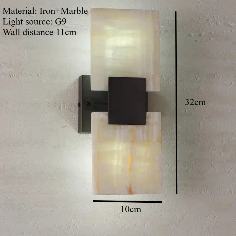 Embelta Wall Lamp