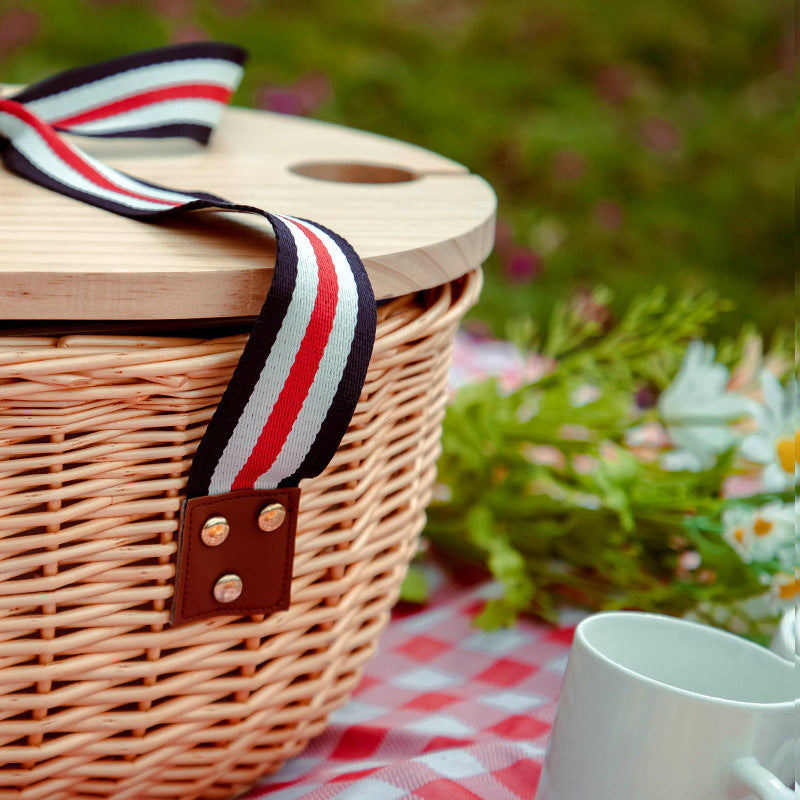 Exclusive Basket with Handles made of Woven Rattan | Kelmera