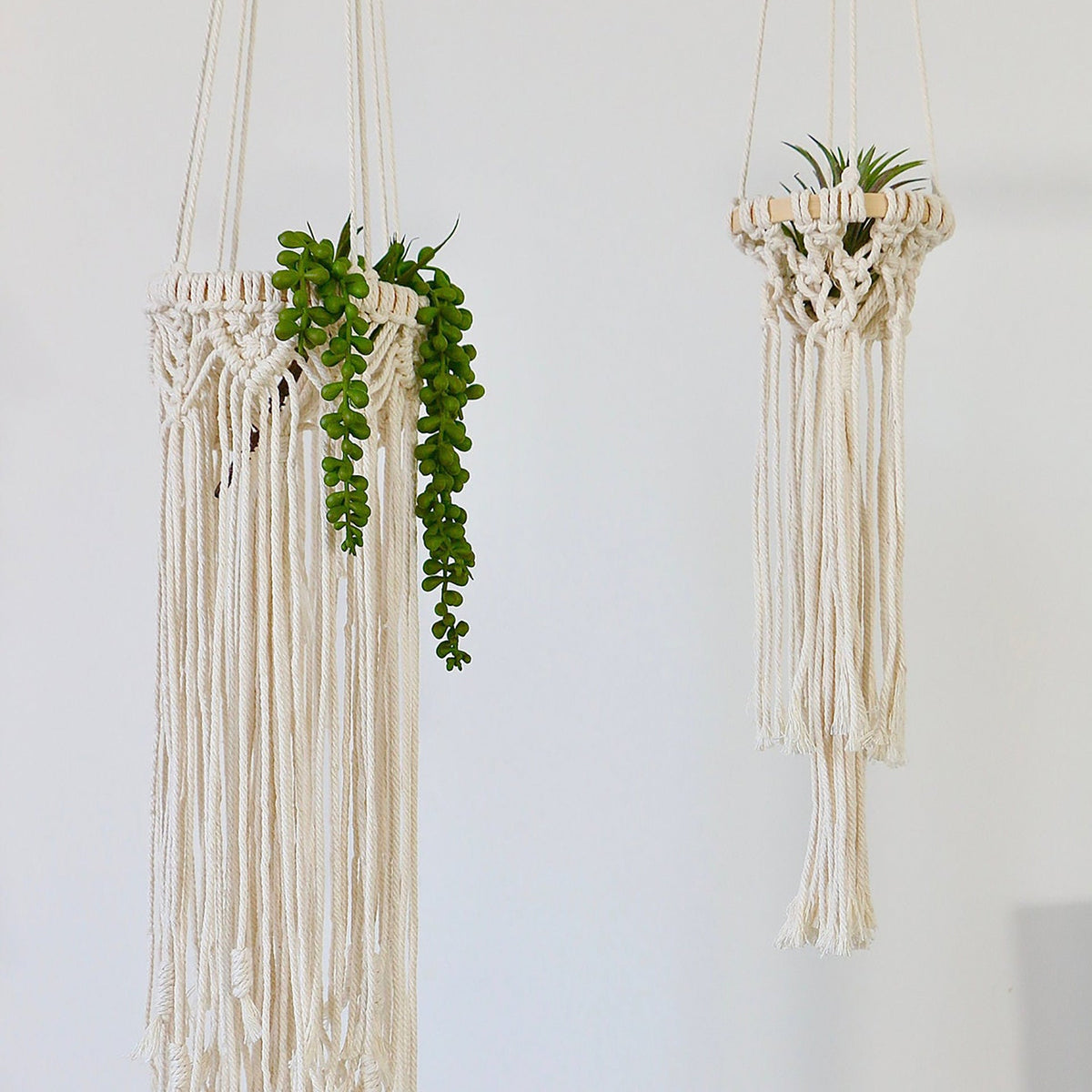 Exquisite Macrame Hanging Planter | Kelmera