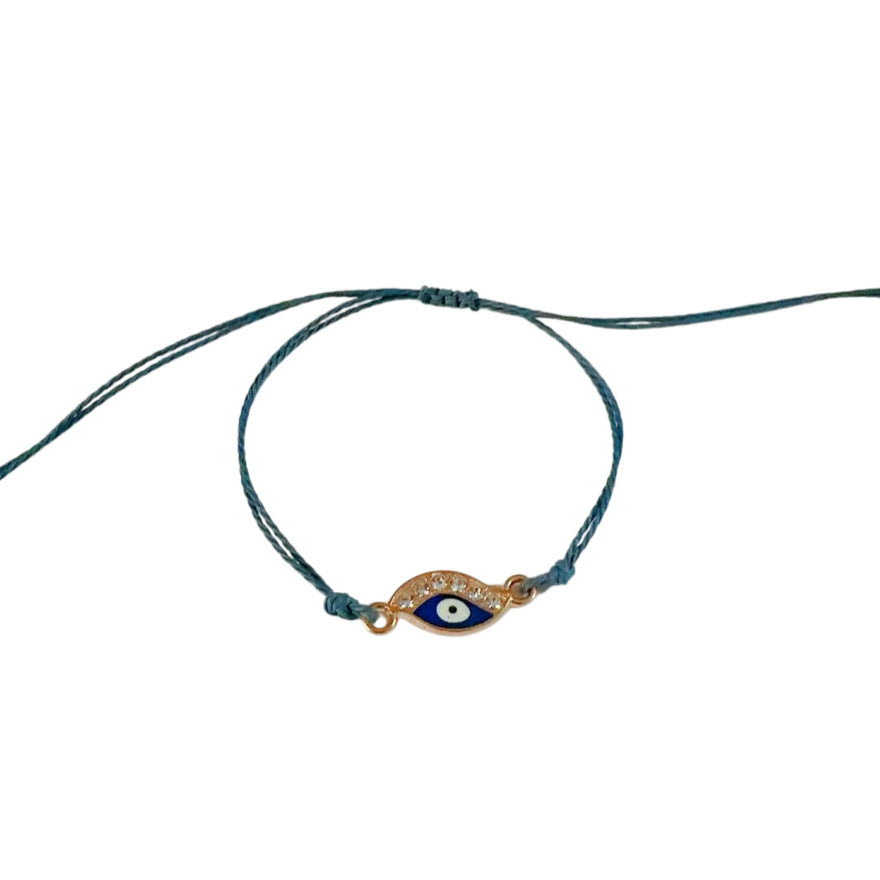 Eye-Catching Adjustable Bracelet | Kelmera