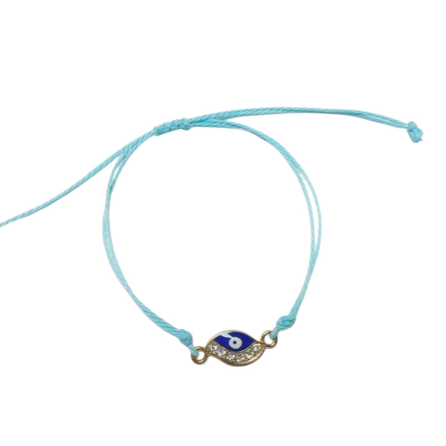Eye-Catching Adjustable Bracelet | Kelmera