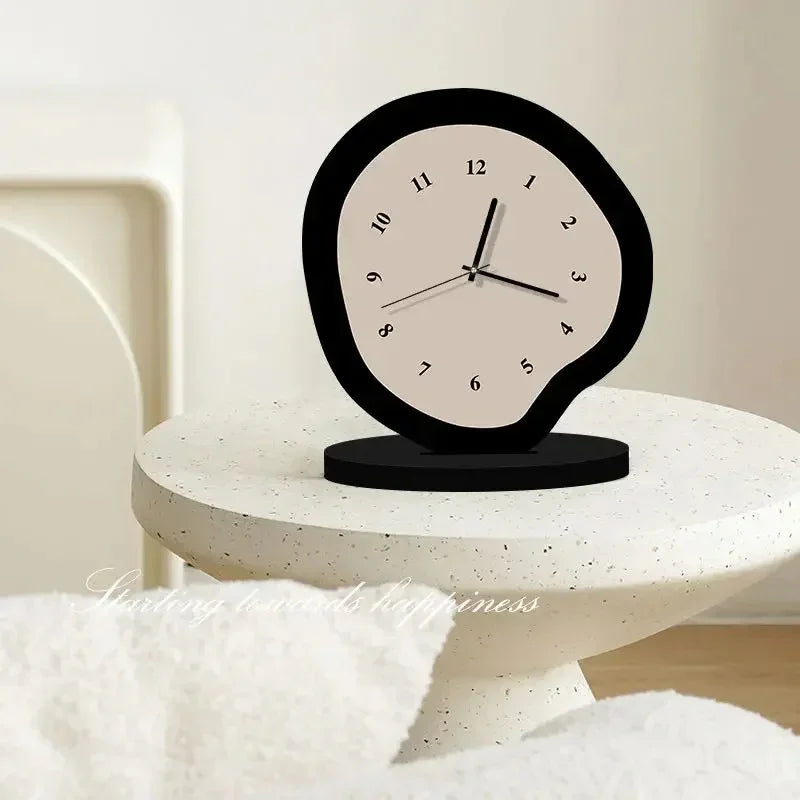 Falmanta Table Clock