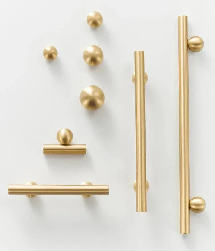 Falvorra Brass Ball Knobs