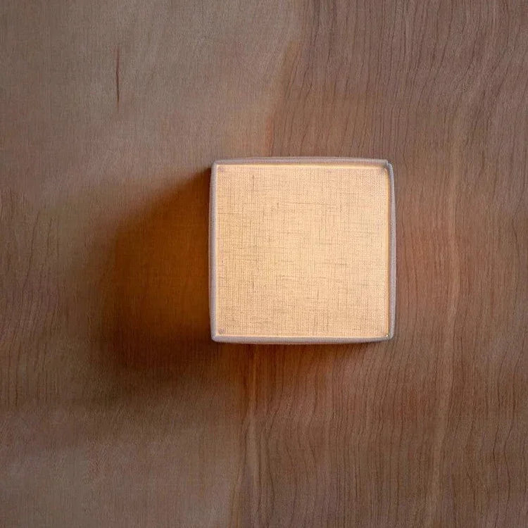 Feneno Fabric Wall Lamp