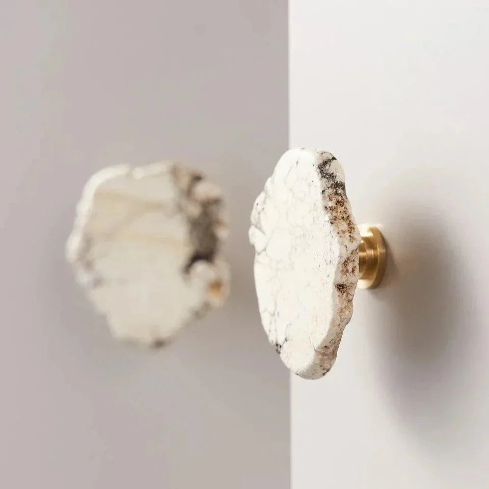 Fenndeno Marble Brass Knob