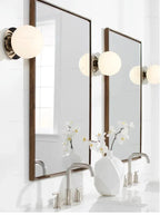 Fenstelta Wall Lamp