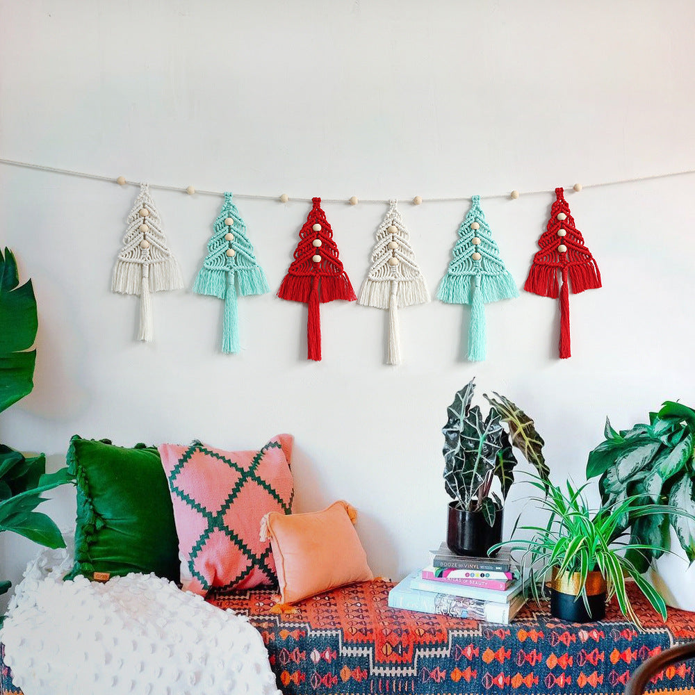 Festive Macrame Garland | Kelmera