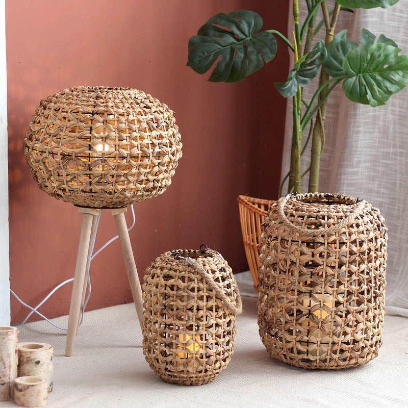 Floor Lamp Woven Natural Fiber Wood | Kelmera