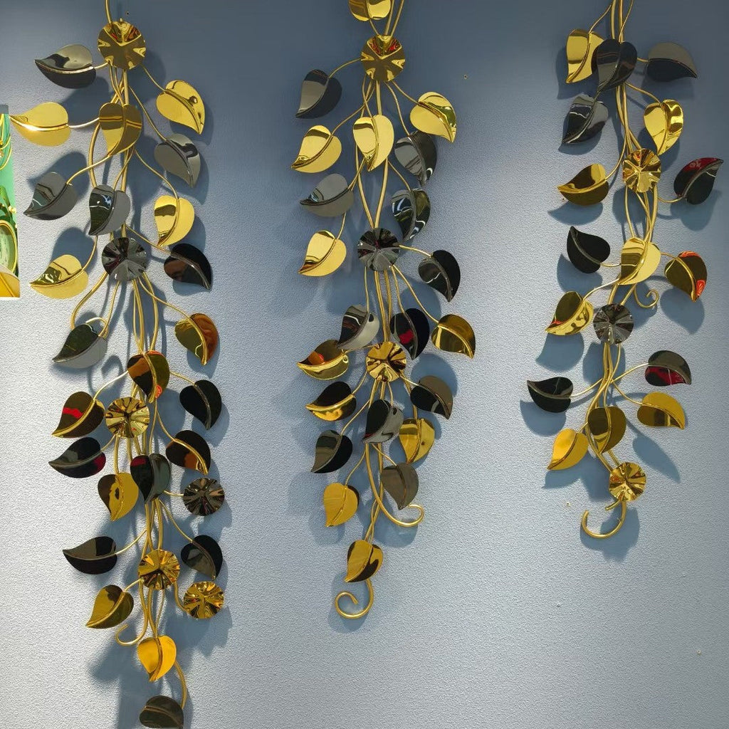 Floral Wall Clock with Leaf Design | Kelmera