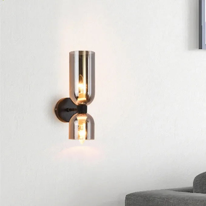 Frynura Wall Lamp