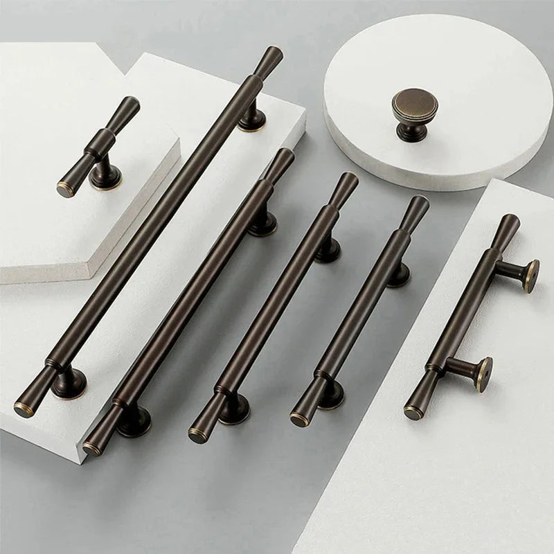 Frynyra Brass Knobs & Handles
