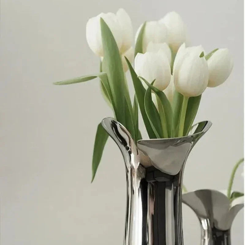 Galorra Vase