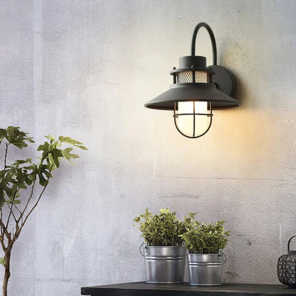 Gilneda Outdoor Wall Light