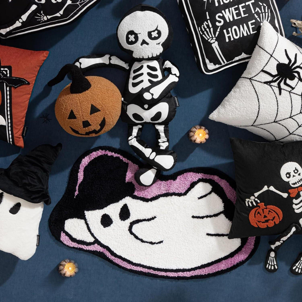 Halloween-Themed Ghost Bath Mat | Kelmera