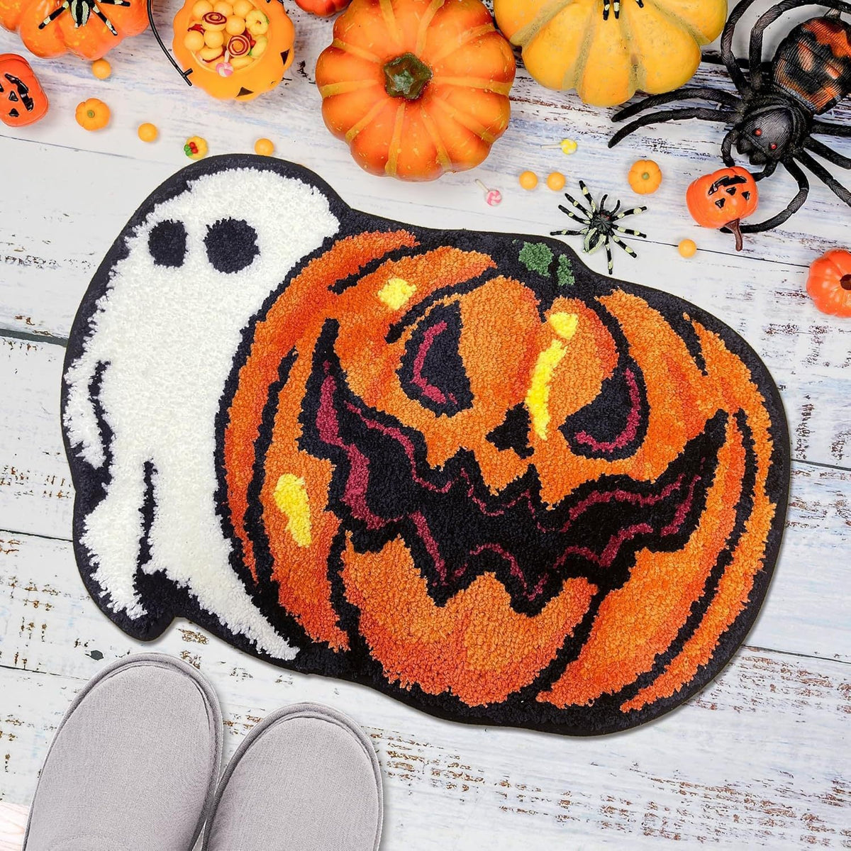 Halloween-Themed Ghost Bath Mat | Kelmera
