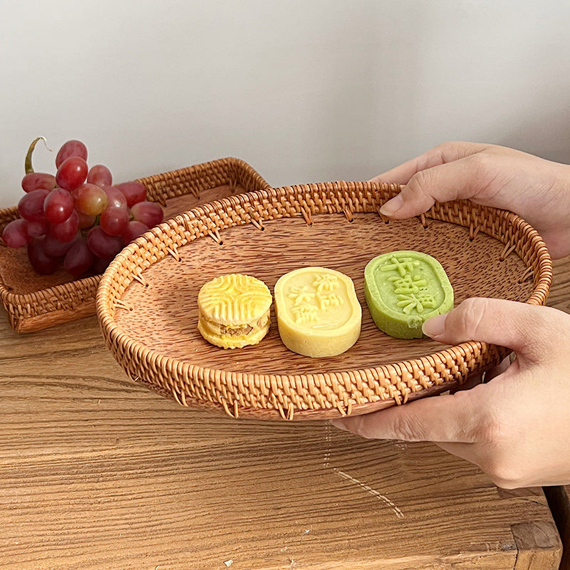 Handcrafted Decoration Basket in Natural Design | Kelmera