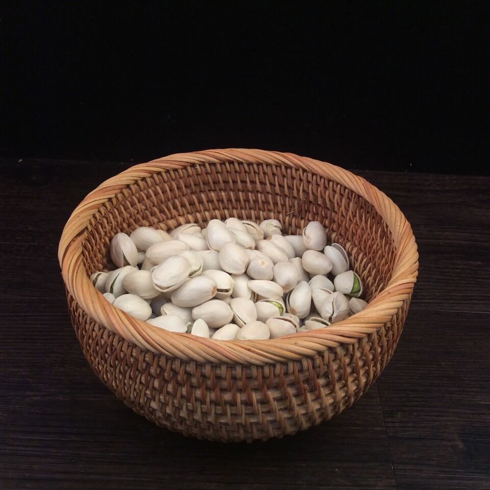 Handcrafted Decorative Fruit Basket made of Rattan | Kelmera