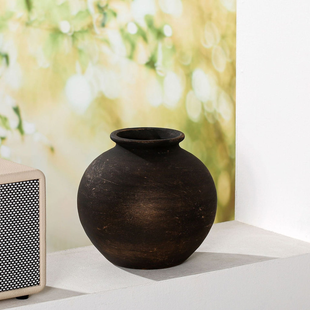 Handcrafted Terracotta Vase | Kelmera