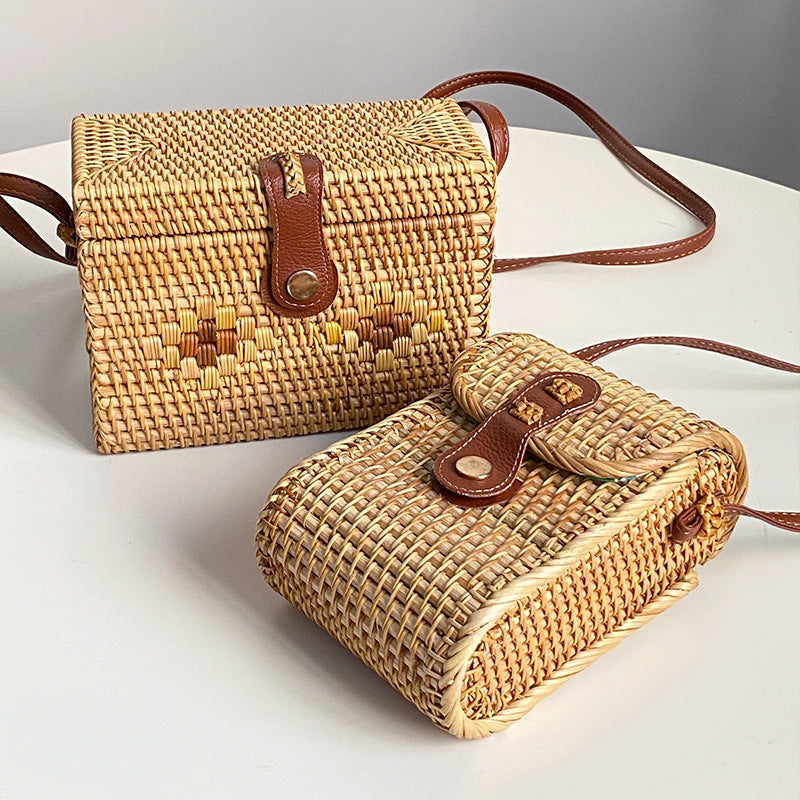 Handcrafted Tote Bag made of Braided Rattan | Kelmera