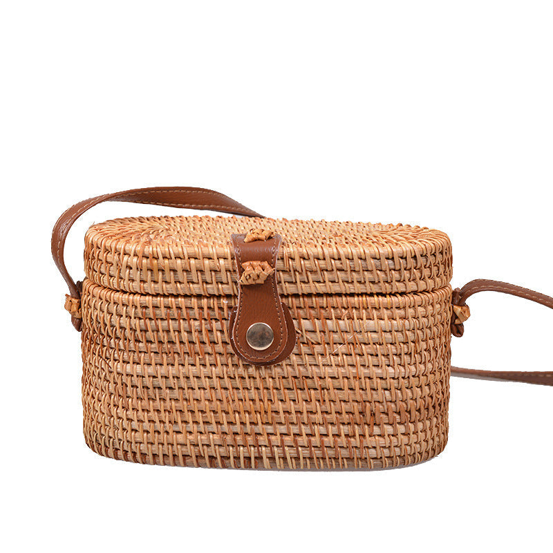 Handcrafted Tote Bag made of Braided Rattan | Kelmera