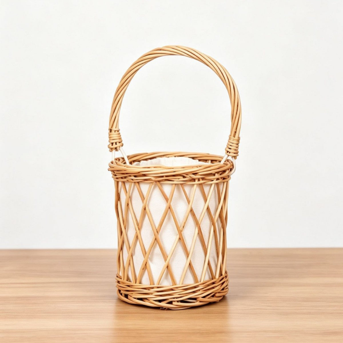 Handcrafted Willow Basket with Cotton Lining | Kelmera