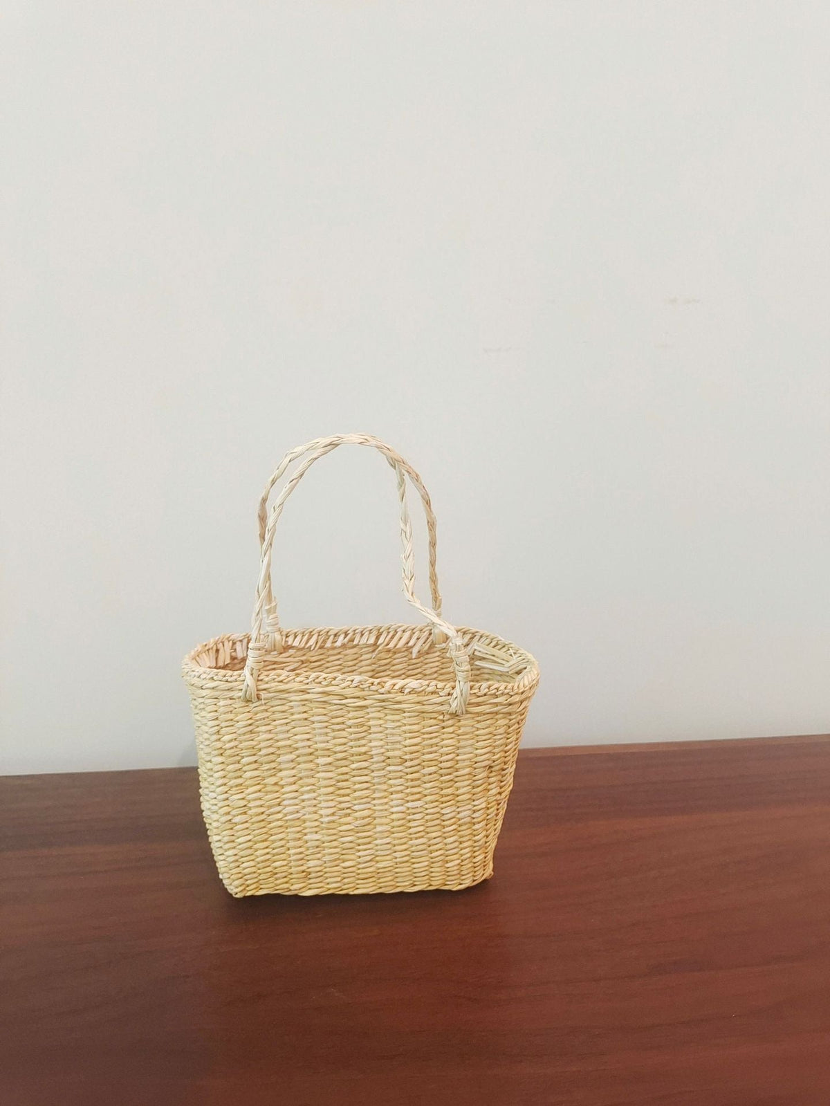 Handcrafted Woven Glass Holder | Kelmera
