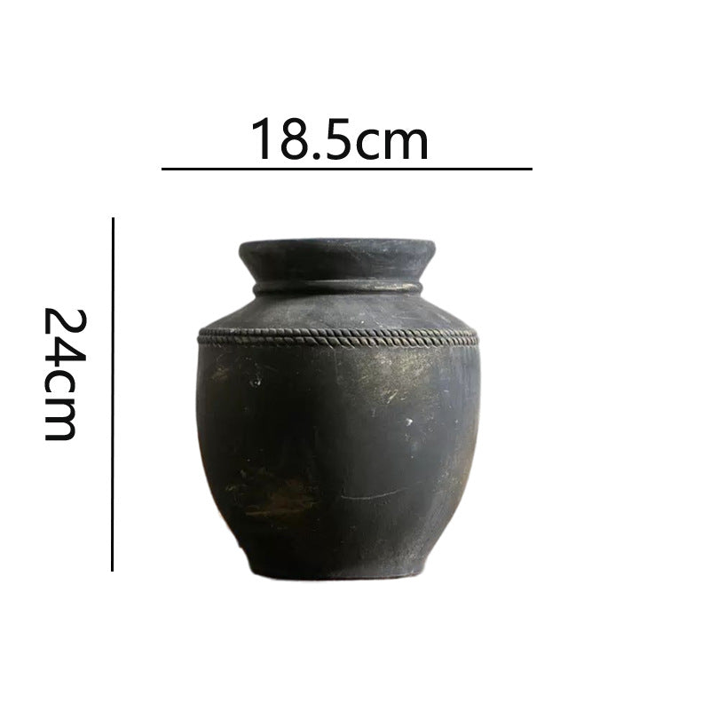 Handmade Clay Vase | Kelmera