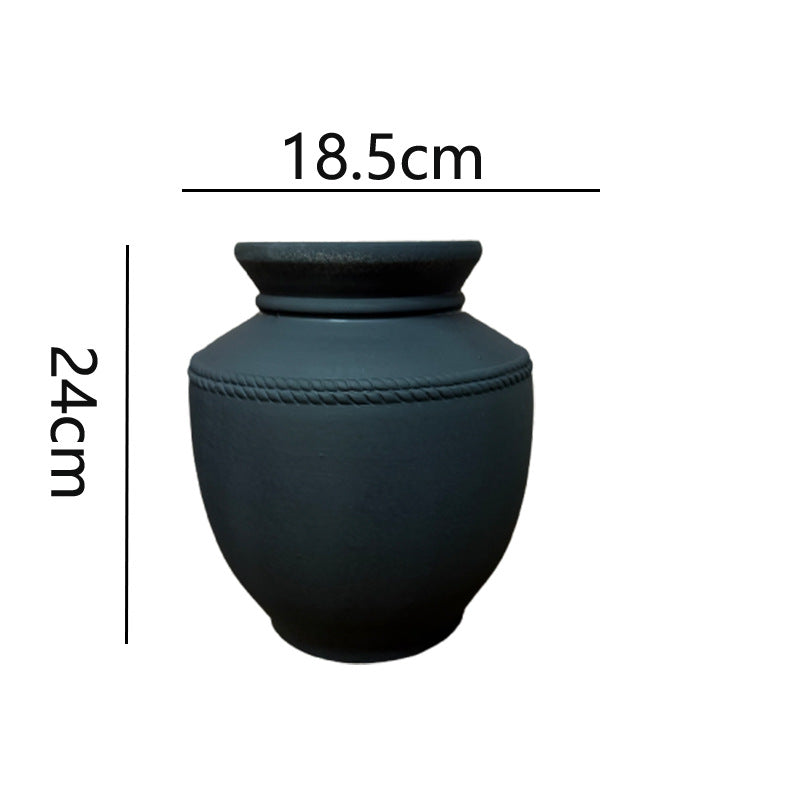 Handmade Clay Vase | Kelmera