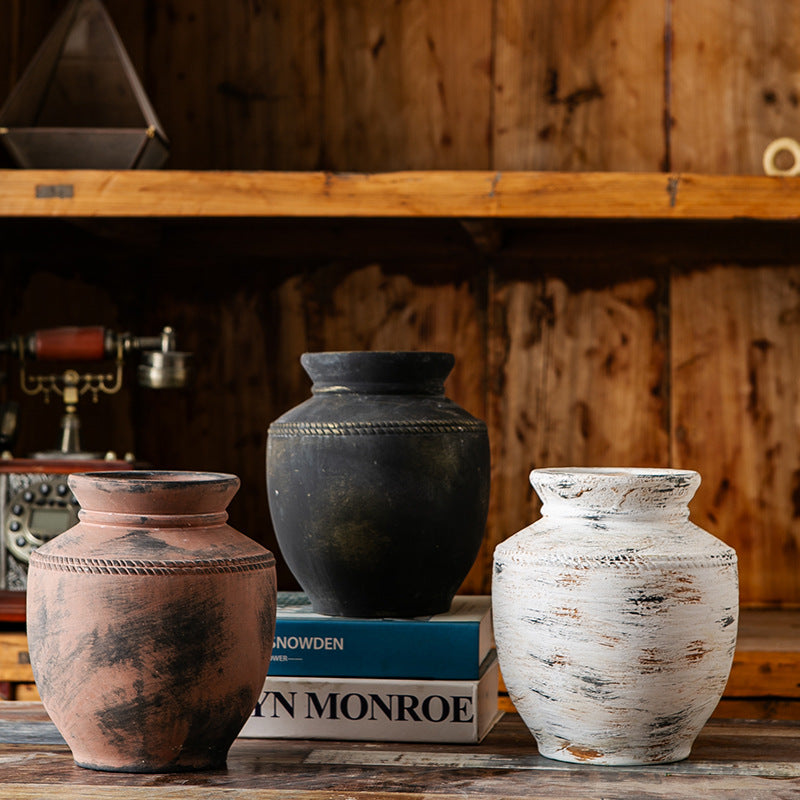 Handmade Clay Vase | Kelmera