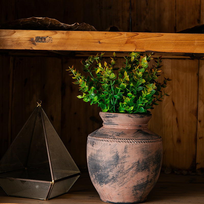 Handmade Clay Vase | Kelmera